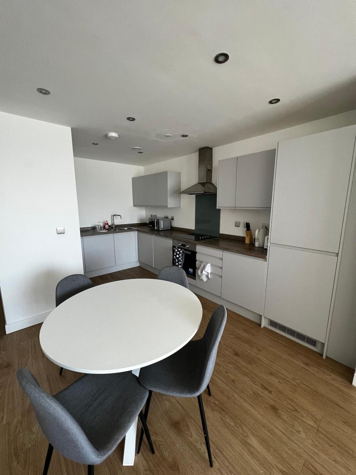Stylish 2 Bedroom Centre Apartamento *